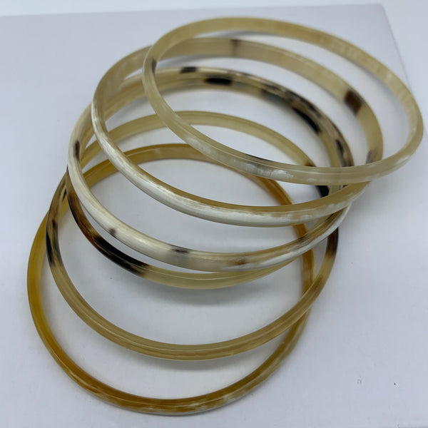 Cow Horn Bangle-XS Natural Variation 6 - Lillon Boutique