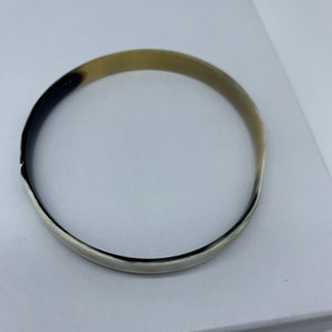 Cow Horn Bangle-S White Variation - Lillon Boutique