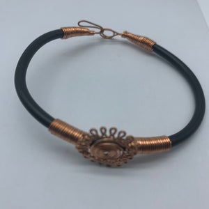 Plastic Bracelet  W/Metal Wire-Black Variation - Lillon Boutique