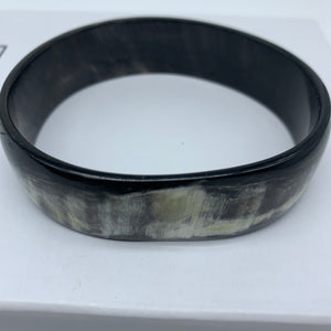 Cow Horn Bangle-L Black Variation 3 - Lillon Boutique