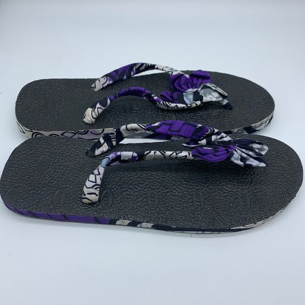 African Print Flip Plop- Flower Purple Variation SZ 11
