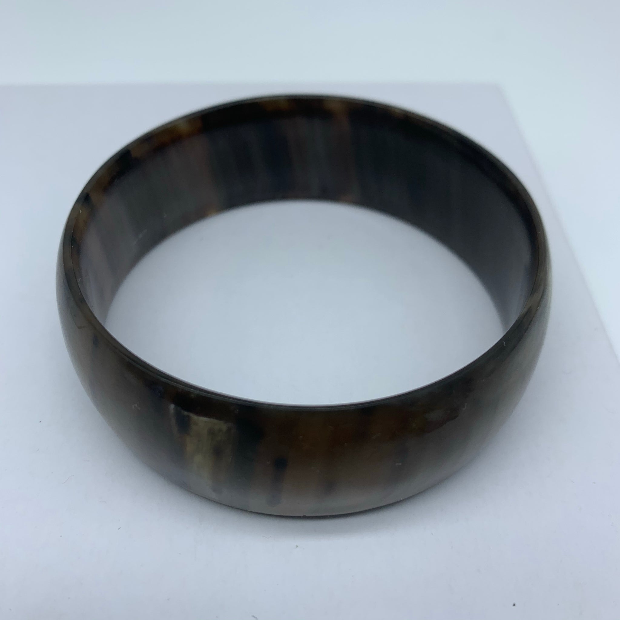 Cow Horn Bangle-L Black Variation 4 - Lillon Boutique