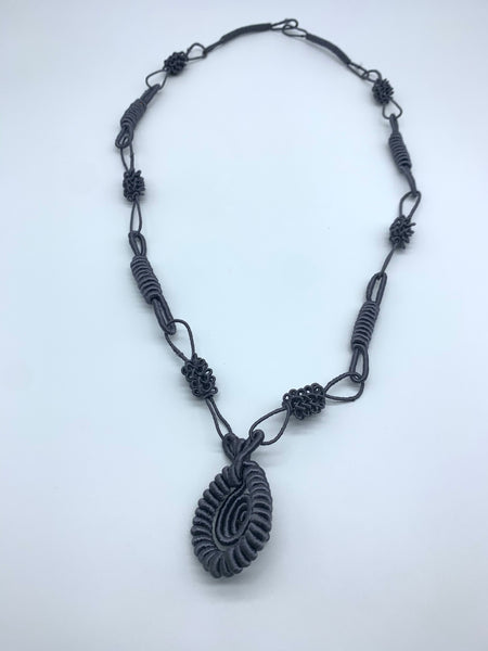 Thread W/Metal Necklace -Grey Sira