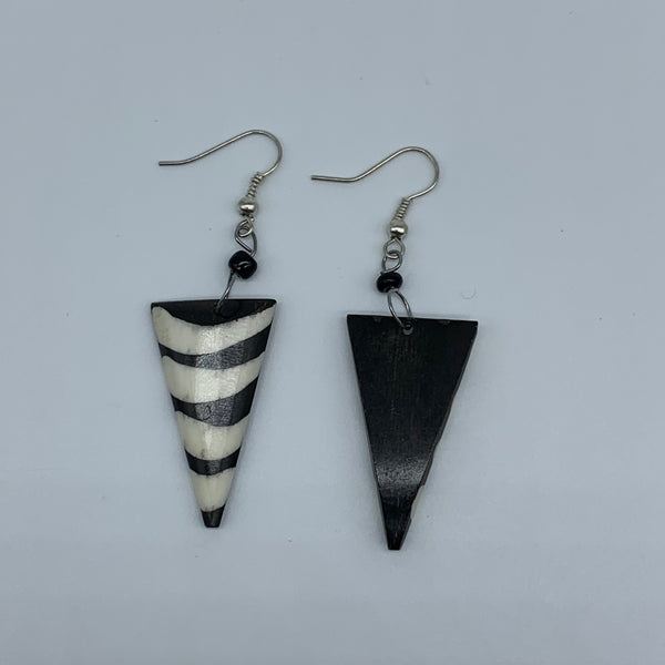 Cow Bone Earrings-Triangle(S) Black and White - Lillon Boutique